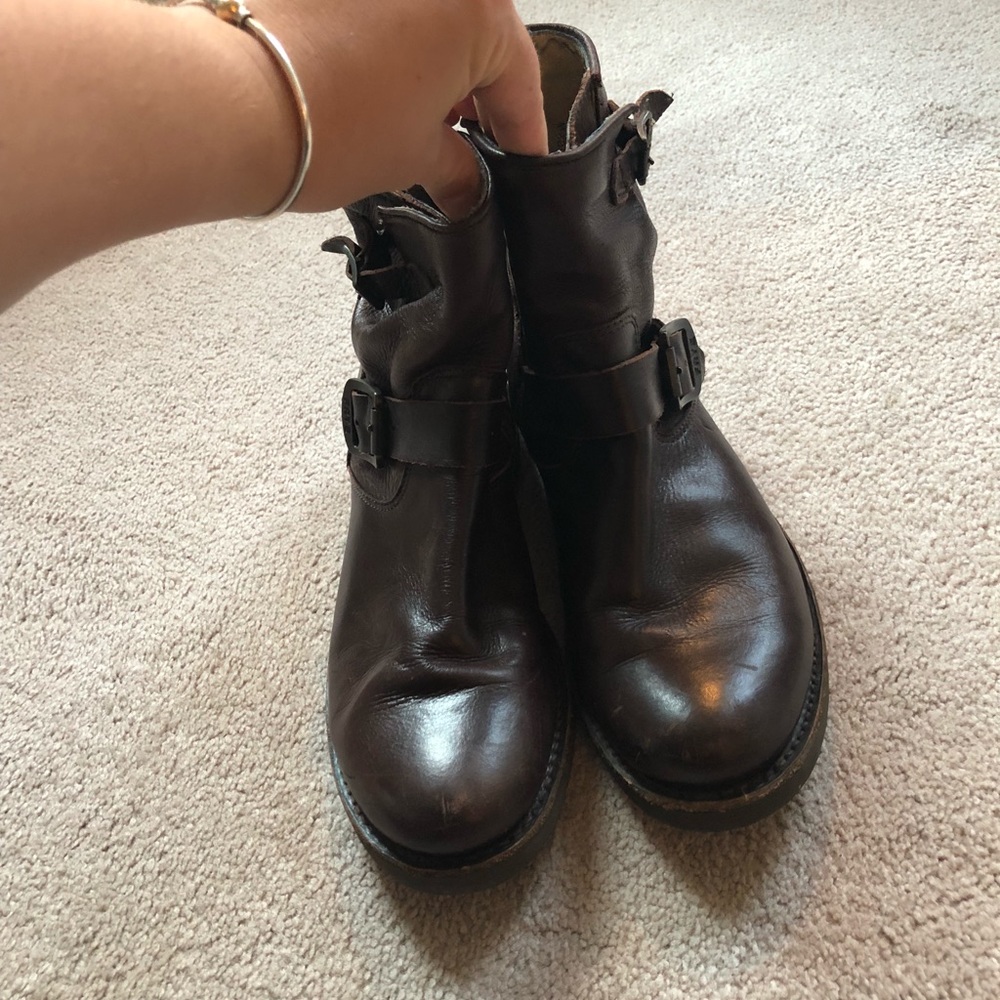 Dark brown short Frye veronica boots - Picture 2 of 4